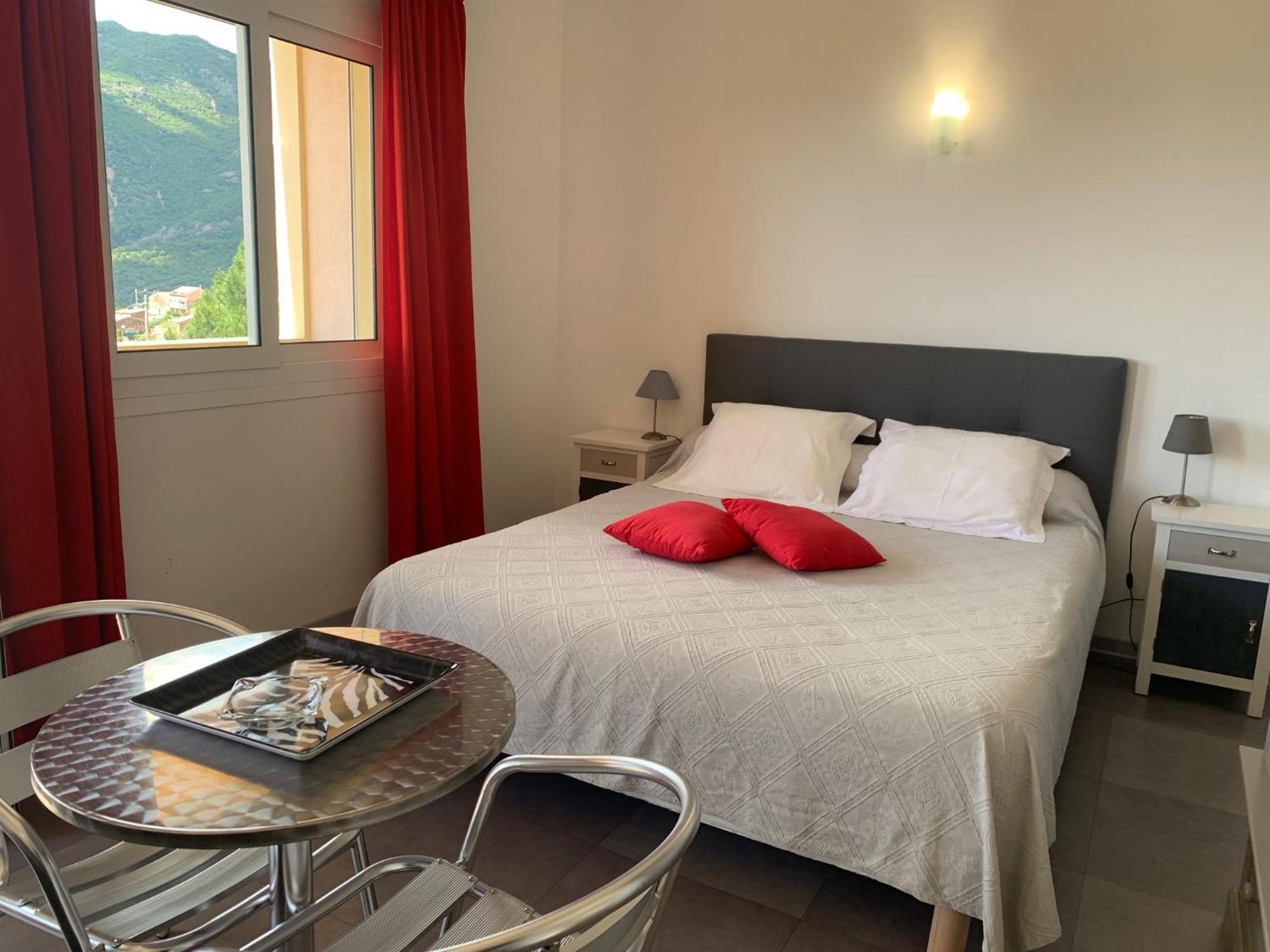 Les Asphodeles Apartment Partinello ภายนอก รูปภาพ